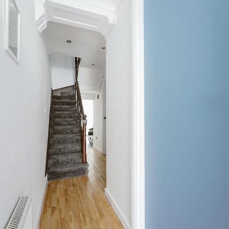 Great Rooms In Stepney Green Station - 12 Лондон Экстерьер фото